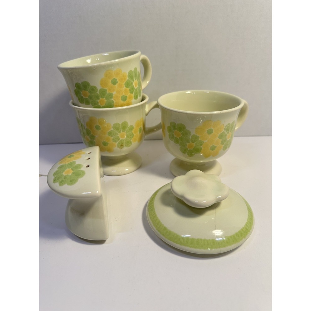 VTG Franciscan Picnic Daisy Ceramic Set Parts 1971 MCM Mugs Salt Shaker
